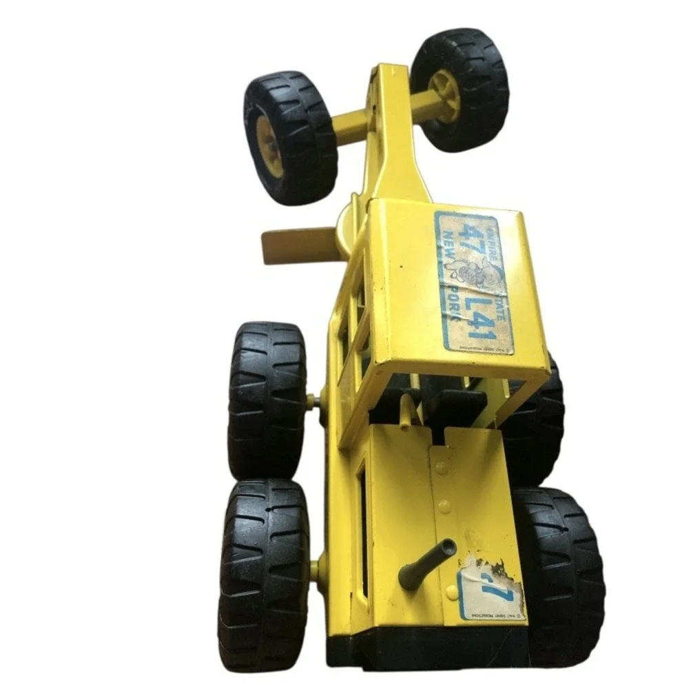 VINTAGE 1970s TONKA 17
